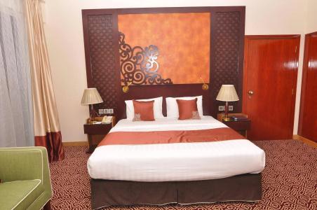 Dubai Grand by Fortune, Dubai Airport - 6