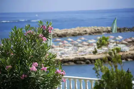 Grand Sunlife - 7