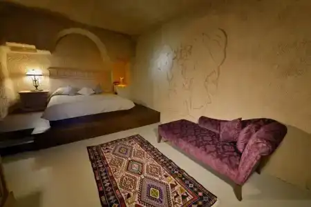 Sunak Cave Boutique - 101