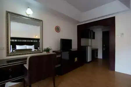 LK Mansion - 4