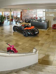 v8 Classic Motorworld Region Stuttgart - 40