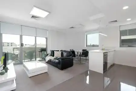 Verandah Studios (Formerly 188 ) - 2