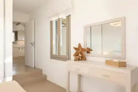 White Tinos Luxury Suites - 129