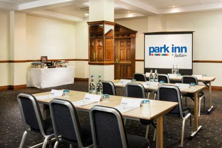Park Inn by Radisson Cardiff City Centre - 8