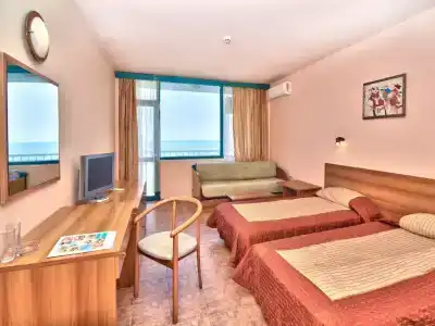 Arabella Beach - 4