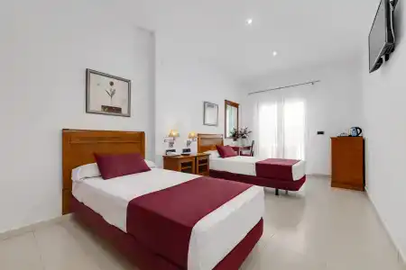 Daniya Denia - 4