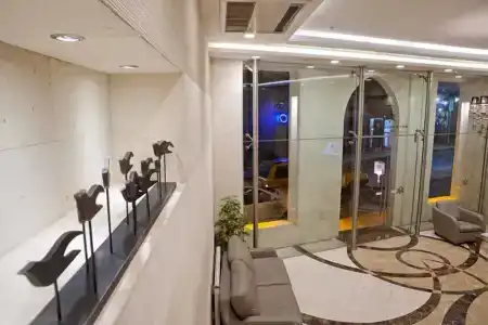 Reyhani Kasri Boutique - 1
