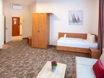 Best Western Dreiländerbrücke Weil am Rhein / Basel - 54