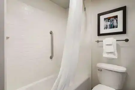 Hampton Inn New Orleans/St.Charles Ave - 8