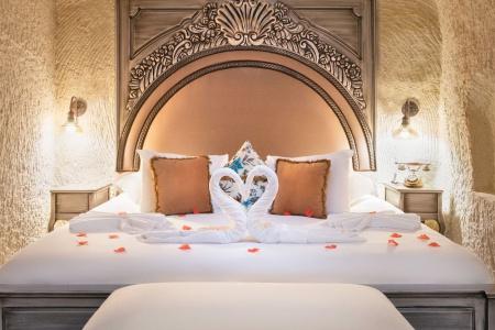 Elysion Cave Suites - 6