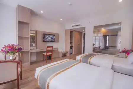 New York - 3