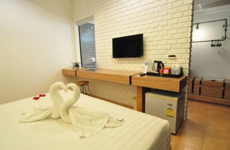 Forty Winks Phuket - 6