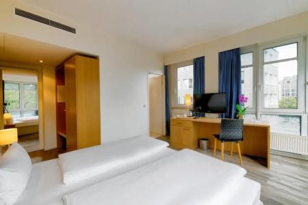Berlin Mitte by Campanile - 33