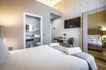 Martelli 6 Suite & - 42