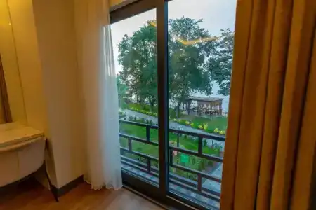 Santana Otel - 148