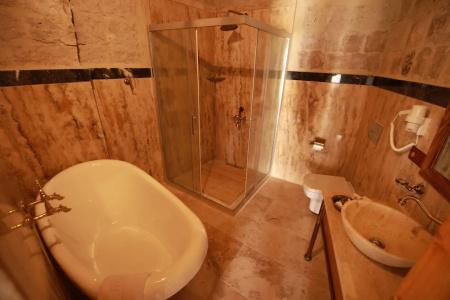 Sarnich Cave Suites - 27