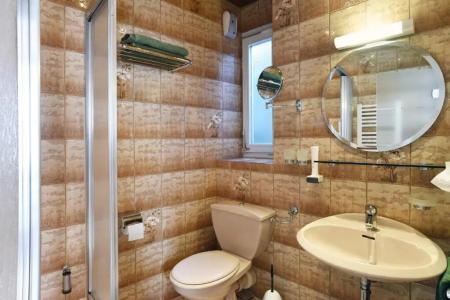 Gasthof & Goldener Hirsch - 41