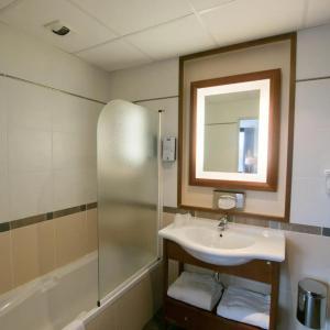 Kyriad Limoges Centre Gare - Atrium - 22