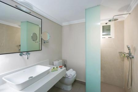 Notos Heights & Suites - 306