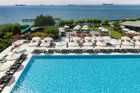 Renaissance Polat Istanbul - 42