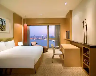 Hyatt on the Bund - 2