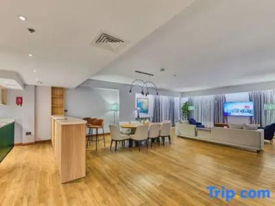 Ramada and Suites by Wyndham Dubai JBR - 123