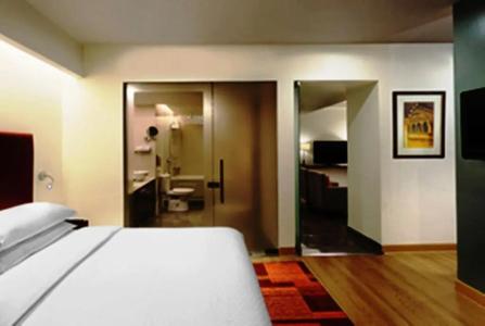 Four Points by Sheraton Jaipur, City Square - 57