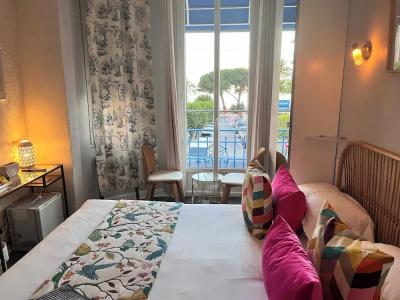 Eden Hôtel - 77