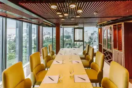 Winsuites Saigon - 15