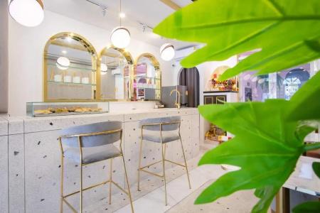 Isara Boutique And Cafe - 19