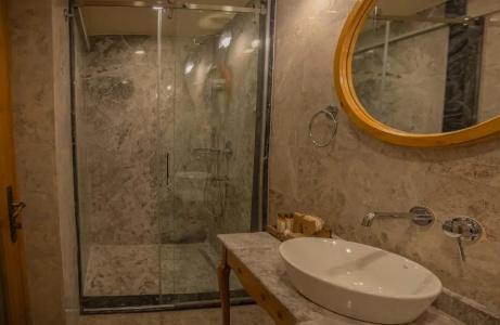 Luxury Cratus Stone Palace - 76