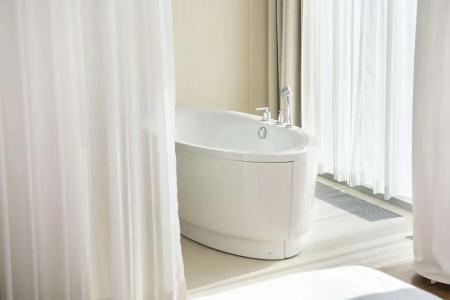 Radisson Blu Resort & Spa - 146