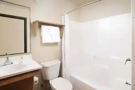 WoodSpring Suites - 22