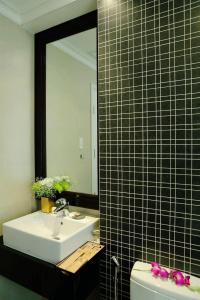 Anpha Boutique - 8