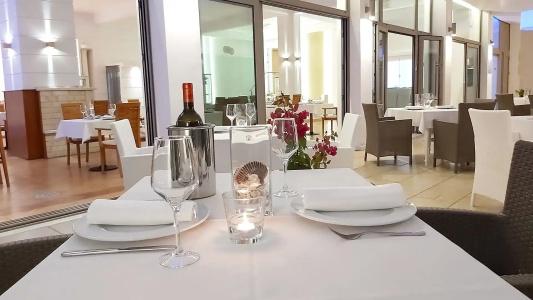 Akrogiali Exclusive (Adults Only) - 36