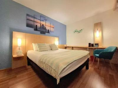 ibis Annecy Centre Vieille Ville - 92