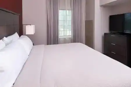 Staybridge Suites - - 56