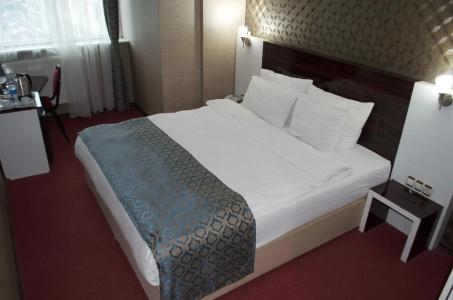 Anya Suit Otel - 4
