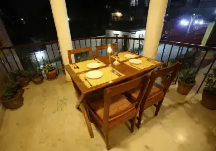 Royal Astoria - 22