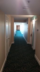 Commander & Suites - 12