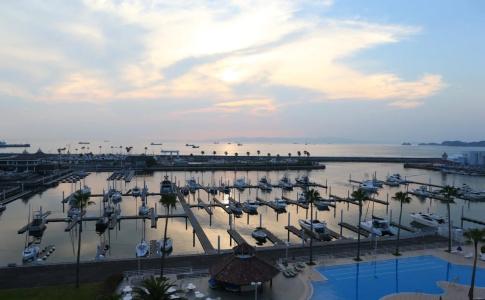 Wakayama Marina City - 14