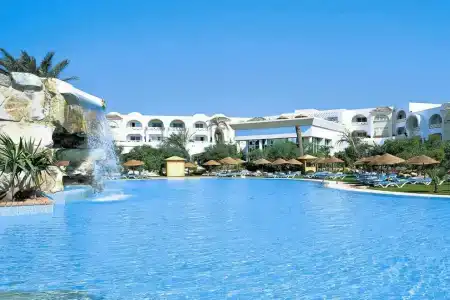 Shell Beach & Spa - 19