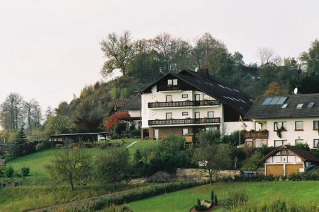 Garni & Ferienwohnungen Seeschlößchen - 2