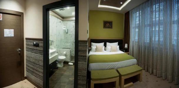 Atera Business Suites - 24