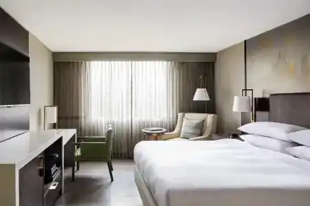 Dallas-Addison Marriott Quorum by the Galleria - 33