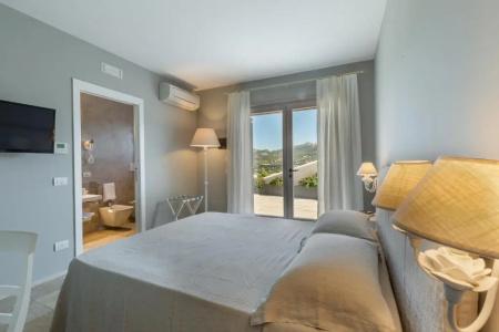 Tenuta Petra Bianca - 42