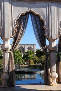 Palais Namaskar - 39