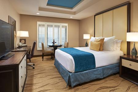 Empress La Jolla - 27