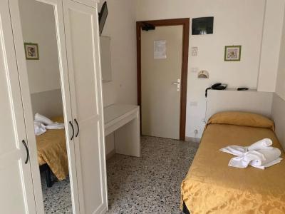 Modenese - 55