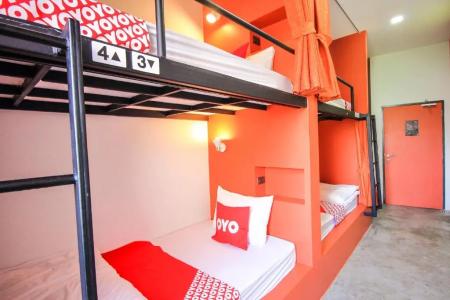 Oyo 426 All Day Hostel @ Sukhumvit - 29